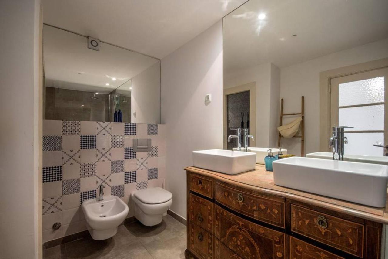 Lisbon Heart Apartments - Blue Apartment By Lovelystay Ngoại thất bức ảnh